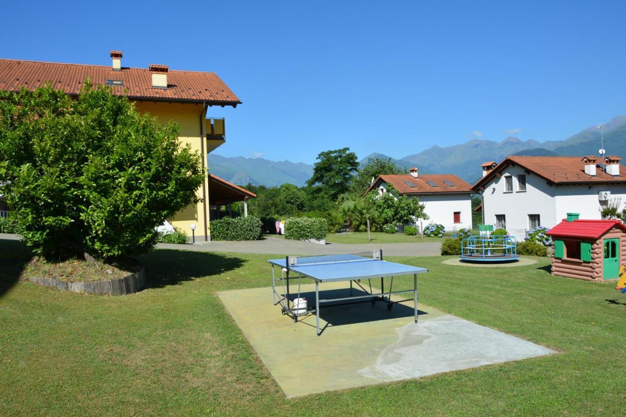 Residence Girasole Casa Rossa A Colico Exteriör bild