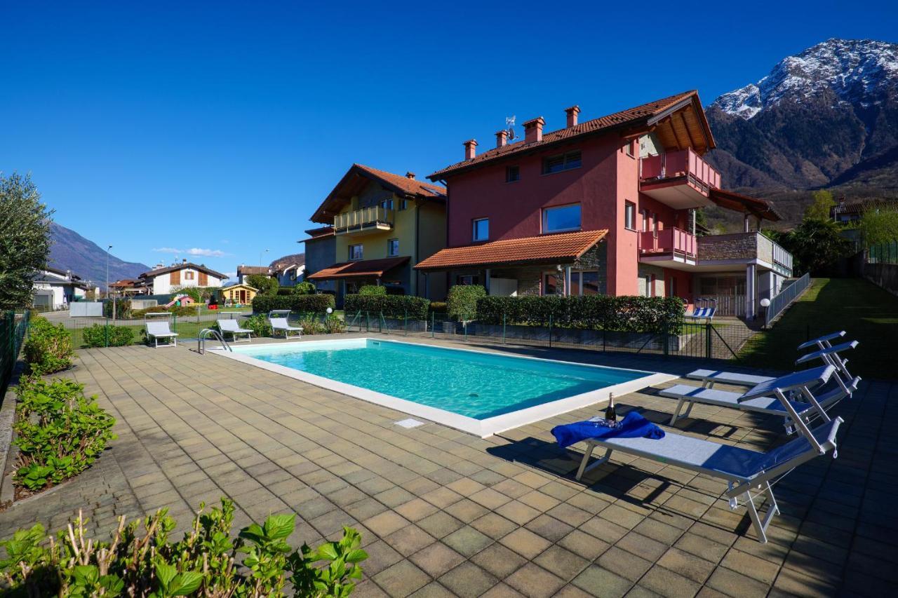 Residence Girasole Casa Rossa A Colico Exteriör bild